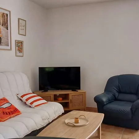 3 Pièces à 200m Des Plages, St-raphaël - Fr-1-226a-201 Apartamento